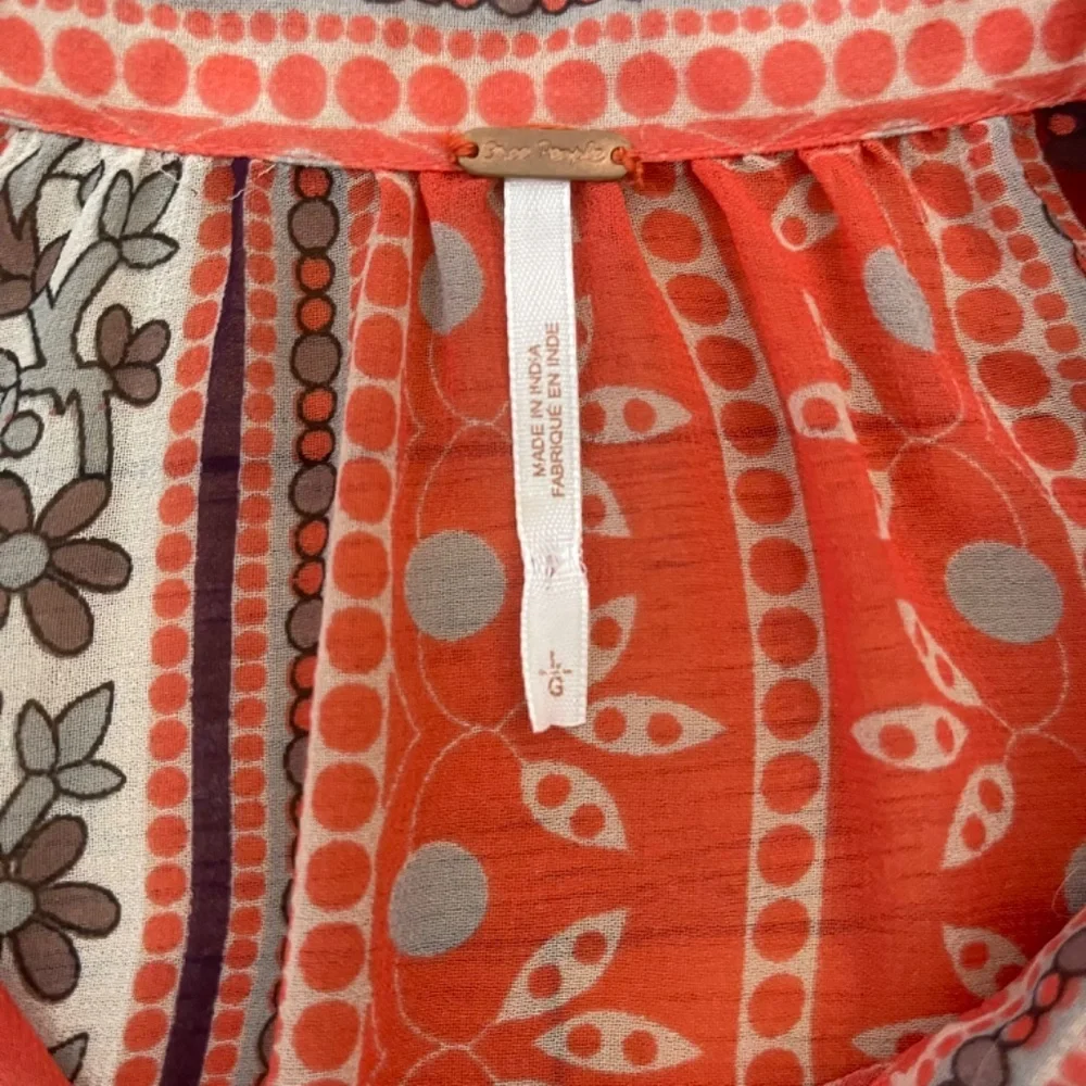 Free People moonlight miles coral patterned sheer blouse Size Large Boho - Picture 5 of 9